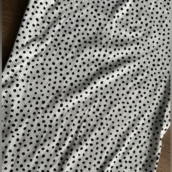 H&M Sleeveless High-Neck Bodysuit, Polka Dot Pattern, Size: S- EUC - Picture 3 of 5